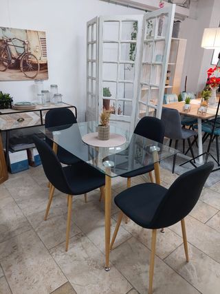!!Mesa comedor cristal - 4 sillas de tela nuevas!!