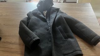 Abrigo IKKS gris con capucha talla 12