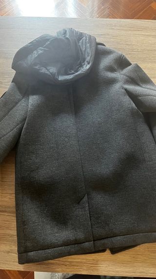 Abrigo IKKS gris con capucha talla 12
