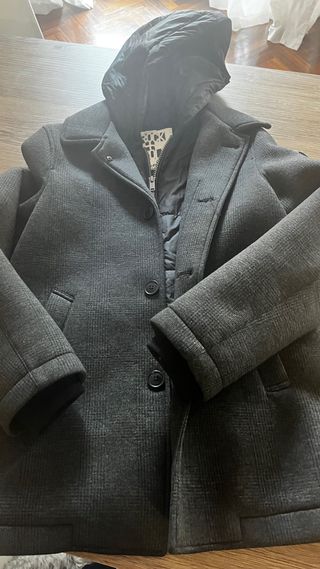 Abrigo IKKS gris con capucha talla 12