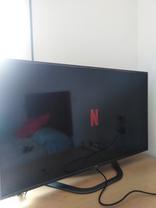 TV LG 47" Smart TV