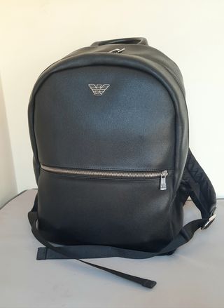 Mochila Armani - Cuero Negro