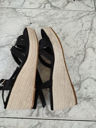 Sandalias Bottega Veneta negras, talla 37