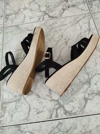 Sandalias Bottega Veneta negras, talla 37