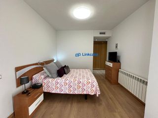 Piso en venta en Orcasitas en Madrid