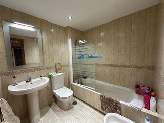 Piso en venta en Orcasitas en Madrid