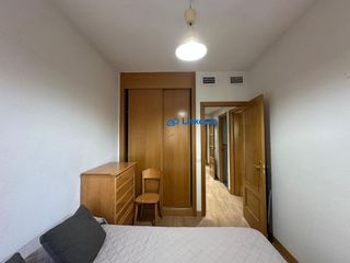 Piso en venta en Orcasitas en Madrid