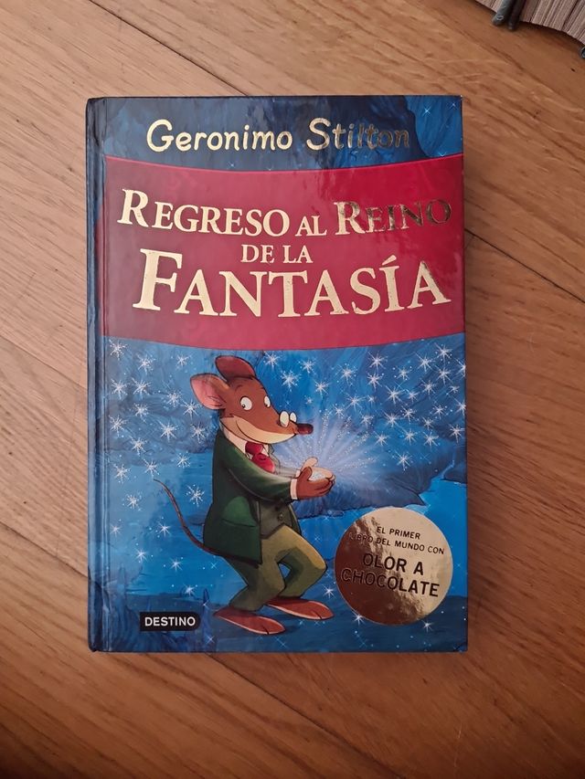 Regreso al Reino de la Fantasía: ¡Libro con olo...