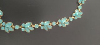 Collar diseño floral 