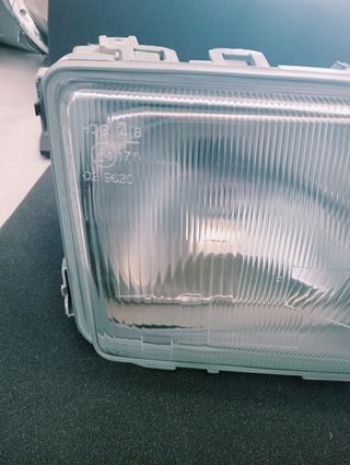 Faros Delanteros Mercedes W201 REF. 127 092 00 RE