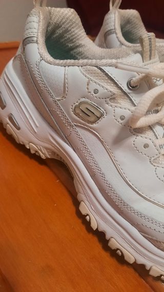Zapatillas Skechers blancas