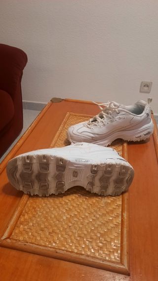 Zapatillas Skechers blancas