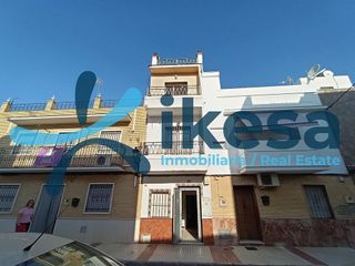 Casa adosada en venta en Algaba (La)