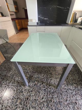 Mesa cristal extensible plata-blanca