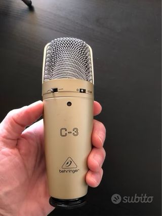 Behringer U-Phoria UM2 e C3 Microfono