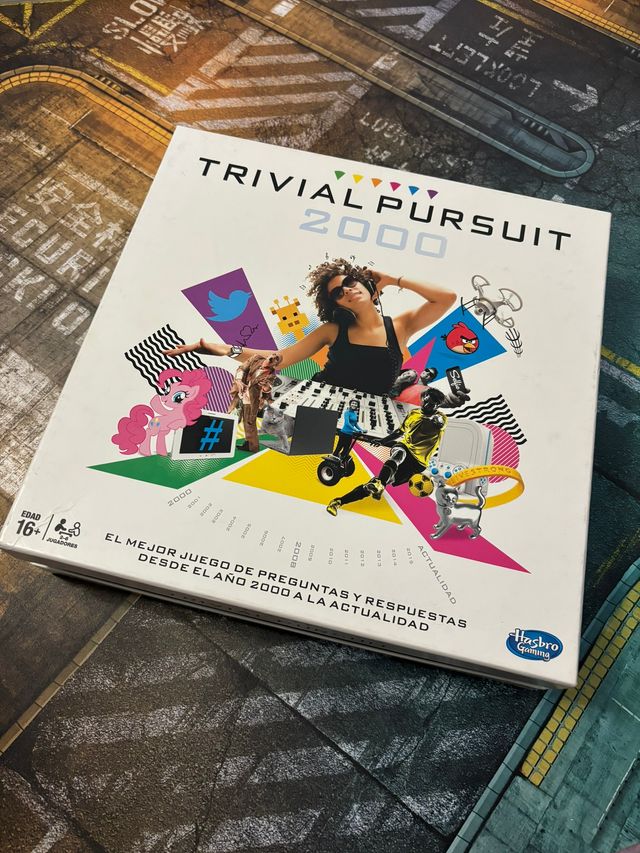 Trivial Pursuit 2000 Hasbro