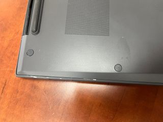LG Gram, 16", Core EVO i7, 32GB , 1 TB SSD - Reaco