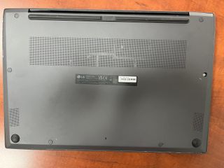 LG Gram, 16", Core EVO i7, 32GB , 1 TB SSD - Reaco