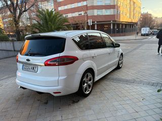 Ford S-MAX 2014