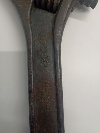 Llave inglesa grande Irega
