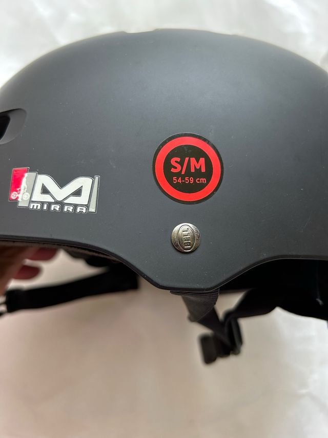 Casco bici Bell nero opaco