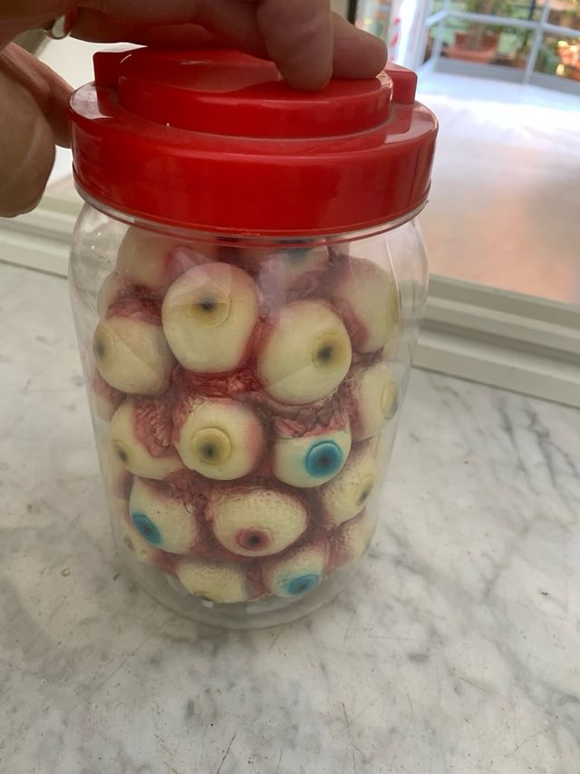 Barattolo occhi finti horror