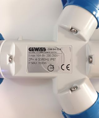 Moltiplicatore  mobile Gewiss 1 spina - 3 prese