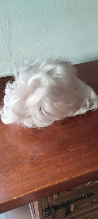 Peluca blanca cabello natural