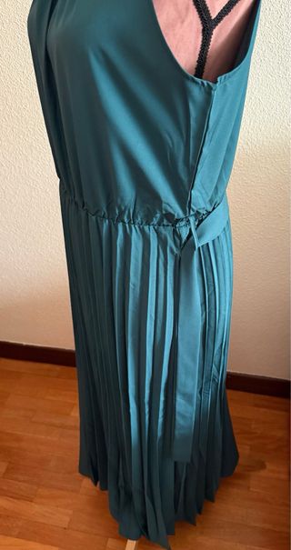 Vestido plisado verde XL - NUEVO