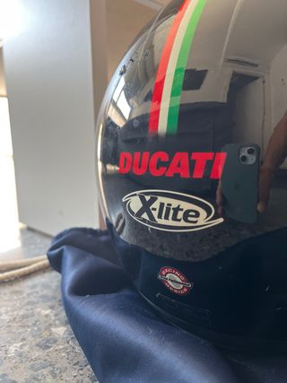 Casco Ducati X-lite