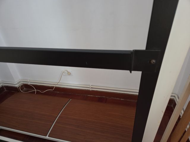 Cabezal y estructura cama  madera