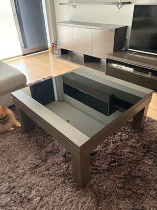 Muebles salón modernos -madera oscura