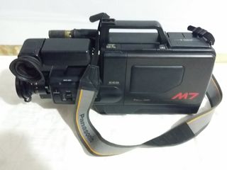 Cámara de Video Panasonic NV-M7EO VHS (Leed Bien)