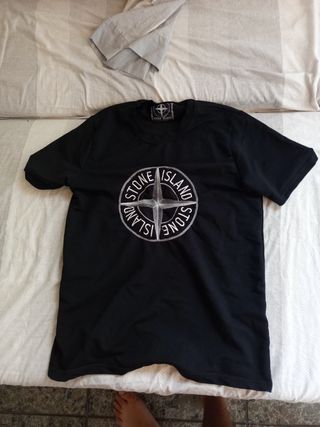 Camiseta Stone Island negra