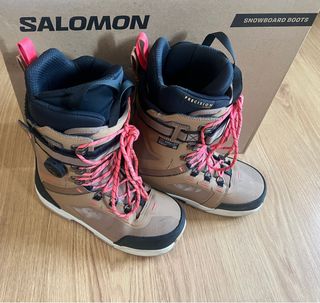Botas Salomon de Snowboard, Talla 42 del año 2025.