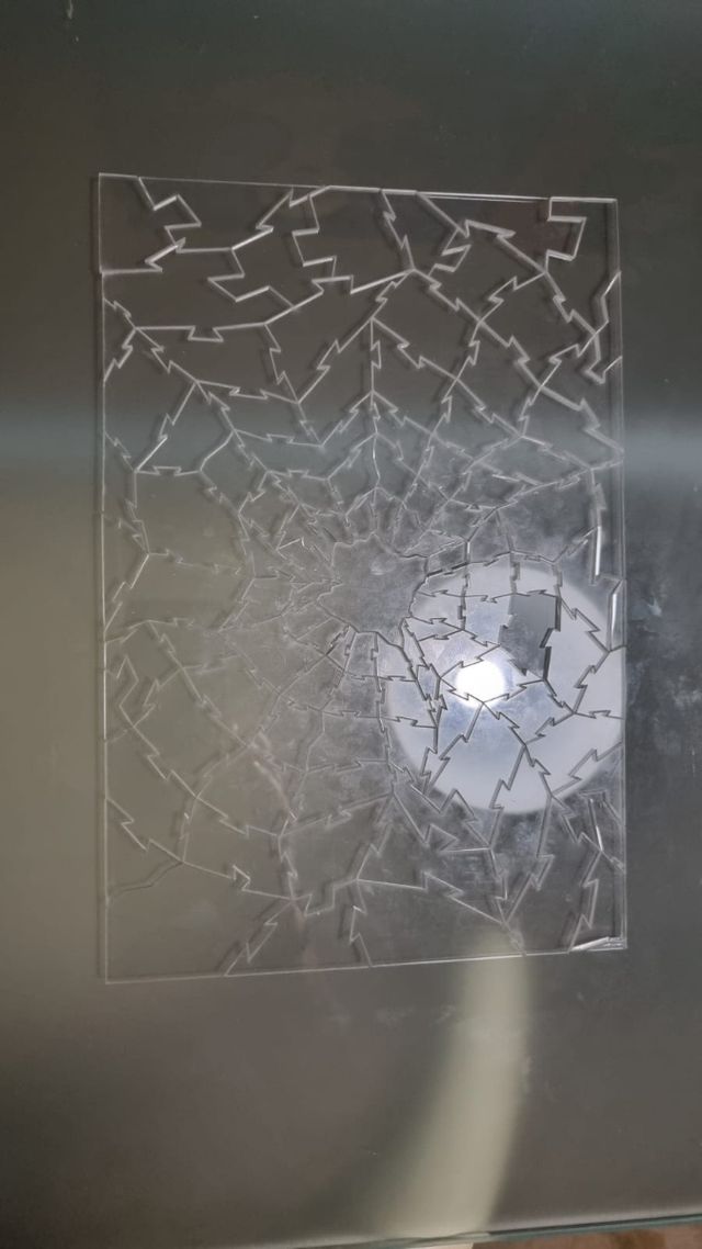 Puzzle imposible cristal roto