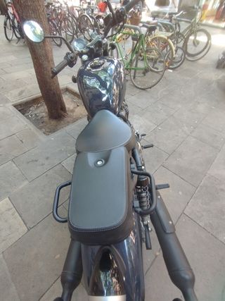 Royal Enfield Shotgun 650