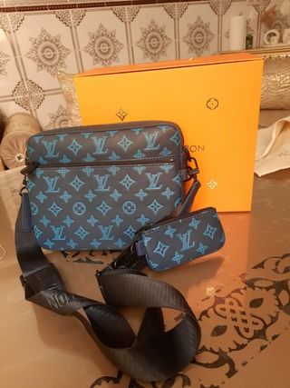 Bolso bandolera Louis Vuitton azul marino