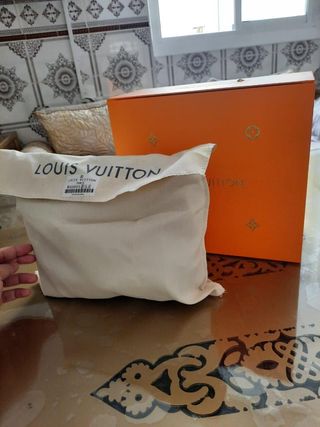 Bolso bandolera Louis Vuitton azul marino