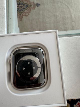 Apple Watch Series 8 -  Plata