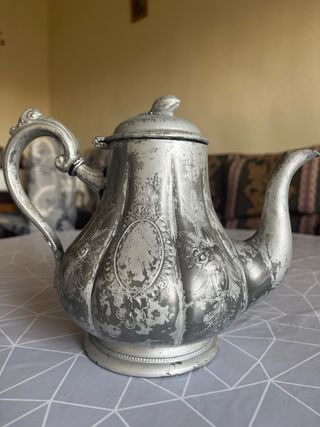 Tetera metal gris plata antigua