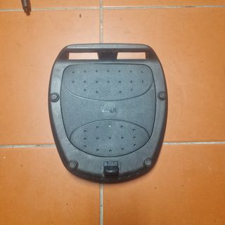 Placa Givi Monokey para moto