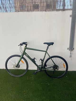 Bicicleta Cannondale CAAD Optimo 3