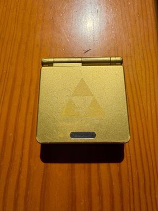 Game Boy Advance SP Gold