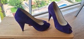 Zapatos de fiesta casi a estrenar, peep toe tacón.