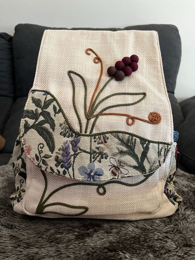 Mochila beige bordada - 2