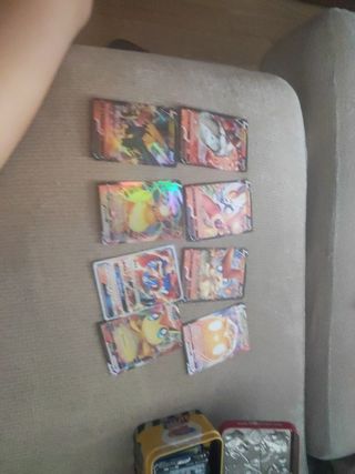 8 cartas Pokémon