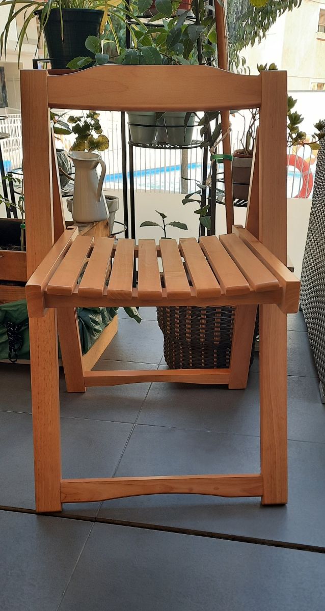 Silla plegable madera.