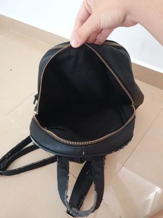 Mochila Tous negra usada