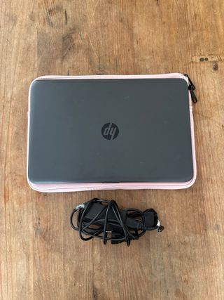 Portátil HP Gris 3165NGW